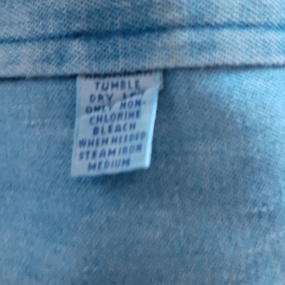 Polo Ralph Lauren, Chambray, Button Flap Pocket Front, Cotton LS Shirt, Size M - Picture 7 of 10